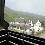Val De La Cascade Hotel