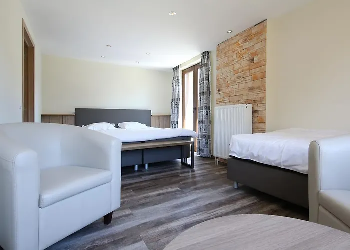 Hotel Val De La Cascade 3*