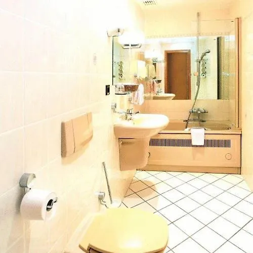 Val De La Cascade Hotel Stavelot